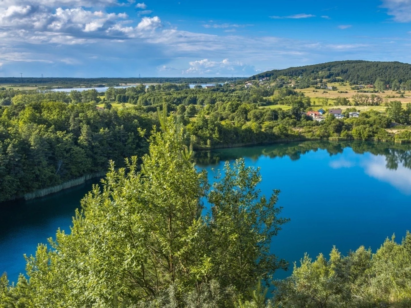 Jezioro Turkusowe w Wapnicy blisko Sea View Smart & Garden VIP Apartment w Międzyzdrojach